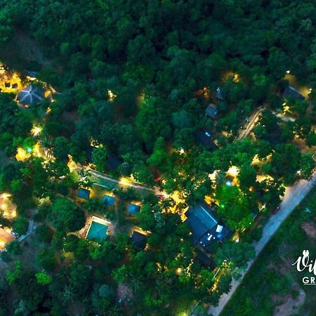 Villa Khadine Grand Vista Resort Корон Екстериор снимка